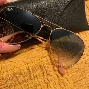 Blue ray-ban sunglasses